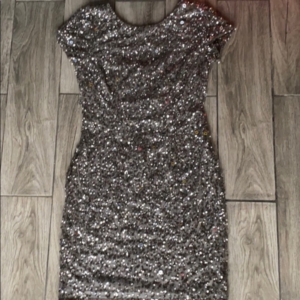 ✨Adrianna Papell sequin dress